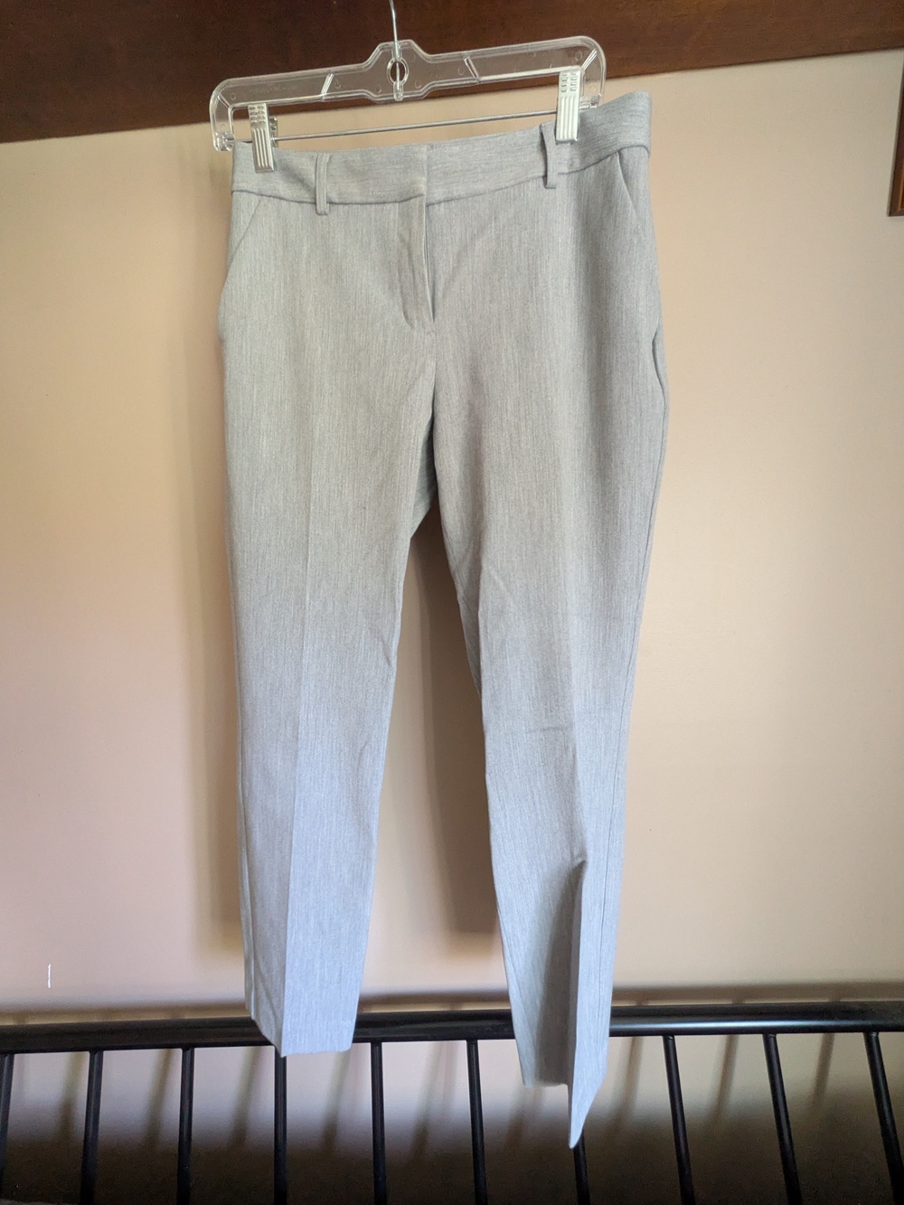 Express Columneat Women's Light Gray Tailored Ankle Pants
